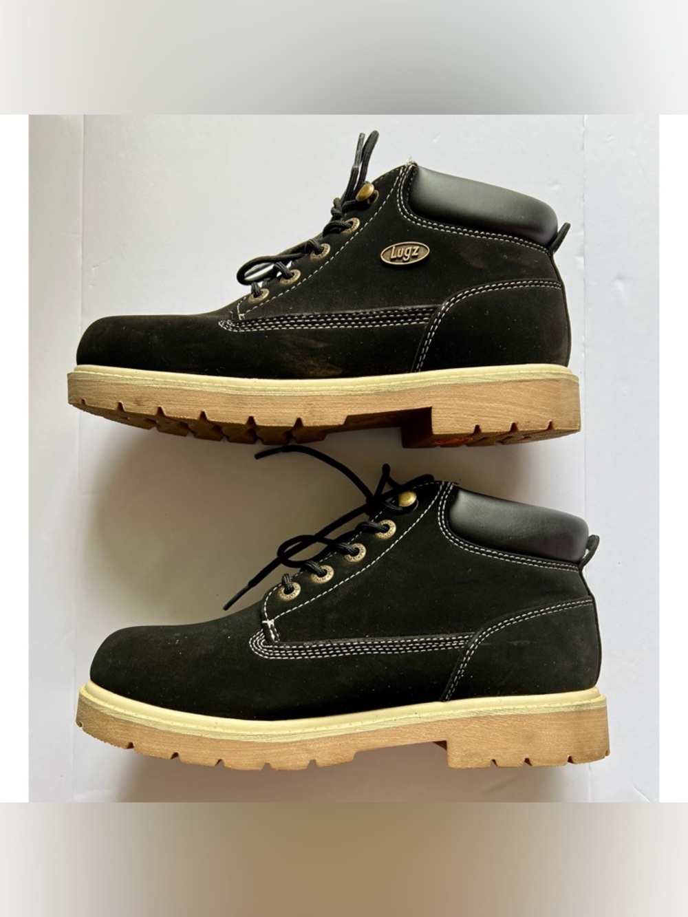 Lugz Women’s Black Ankle Boots US Size 8 with Tan Outsole - Picture 3 of 11